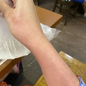 Hahm Ji Bach - Burned from charcoal. No sincere apology. - Korean Near Me - Flushing, New York