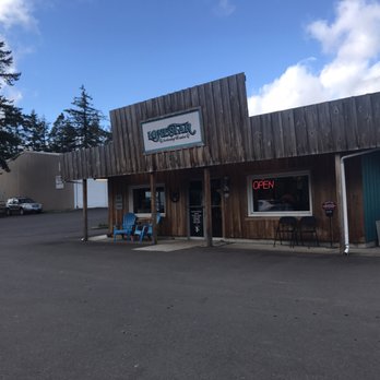 Lonestar Barbershop - This is it, it sits back a little from the road. - Barbers Near Me - Veneta, Oregon