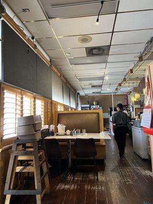 Kiki's Japanese Casual Dining by null