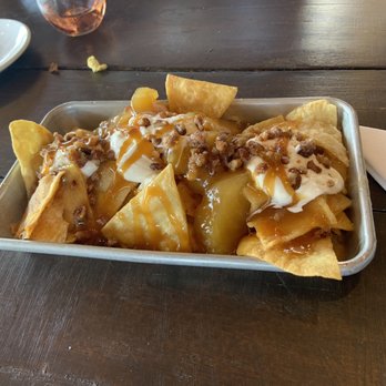 Avondale Common House - Apple Pie Nachos!!! Don't these sort of look like ground meat, cheese & sour cream nachos? - New American Near Me - Birmingham, Alabama Avondale Common House - Apple Pie Nachos!!! Don't these sort of look like ground meat, cheese & sour cream nachos? - New American Near Me - Birmingham, Alabama