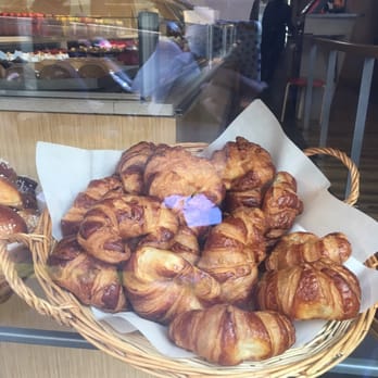 Sylvain Depuichaffray - Croissants #ftw - Bakeries Near Me - Marseille, 13