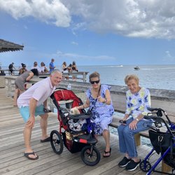 Naples Municipal Beach & Fishing Pier - My brother Chris mom me and Bentley