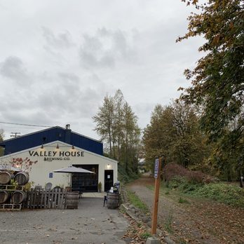 Valley House Brewing - Beautiful location - Brewpubs Near Me - Duvall, Washington Valley House Brewing - Beautiful location - Brewpubs Near Me - Duvall, Washington
