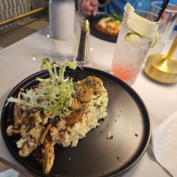 Mandy's Wine Bar - Mushroom & cauliflower orzo - Wine Bars Near Me - Maricopa, Arizona