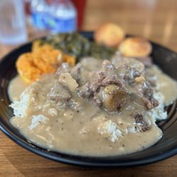 Touch of Soul - Oxtails Thursday was on point