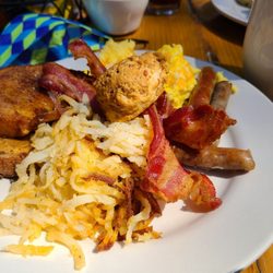 Brunch selection for me with jalapeno cheese bread.