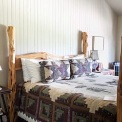 The Haven River Inn - Main House King - Weekday Rate