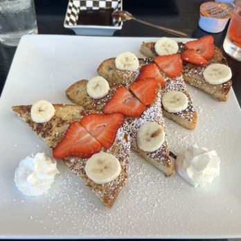 The Bridge - French Toast w/ strawberries and bananas. - New American Near Me - Winter Park, Florida The Bridge - French Toast w/ strawberries and bananas. - New American Near Me - Winter Park, Florida
