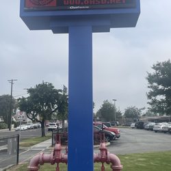 Berlyn Elementary School - School sign and parking lot.