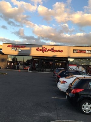 Cafe Milano Laval by null