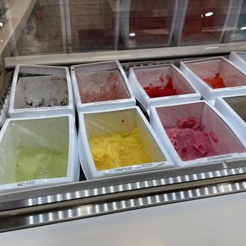 Moonscoops Ice Creamery - Italian ices - Ice Cream & Frozen Yogurt Near Me - Marina, California