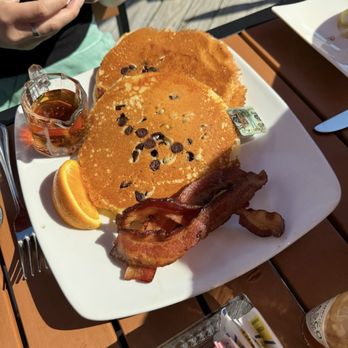 The Looking Glass Restaurant - Chocolate Chip Pancakes - New American Near Me - Bar Harbor, Maine