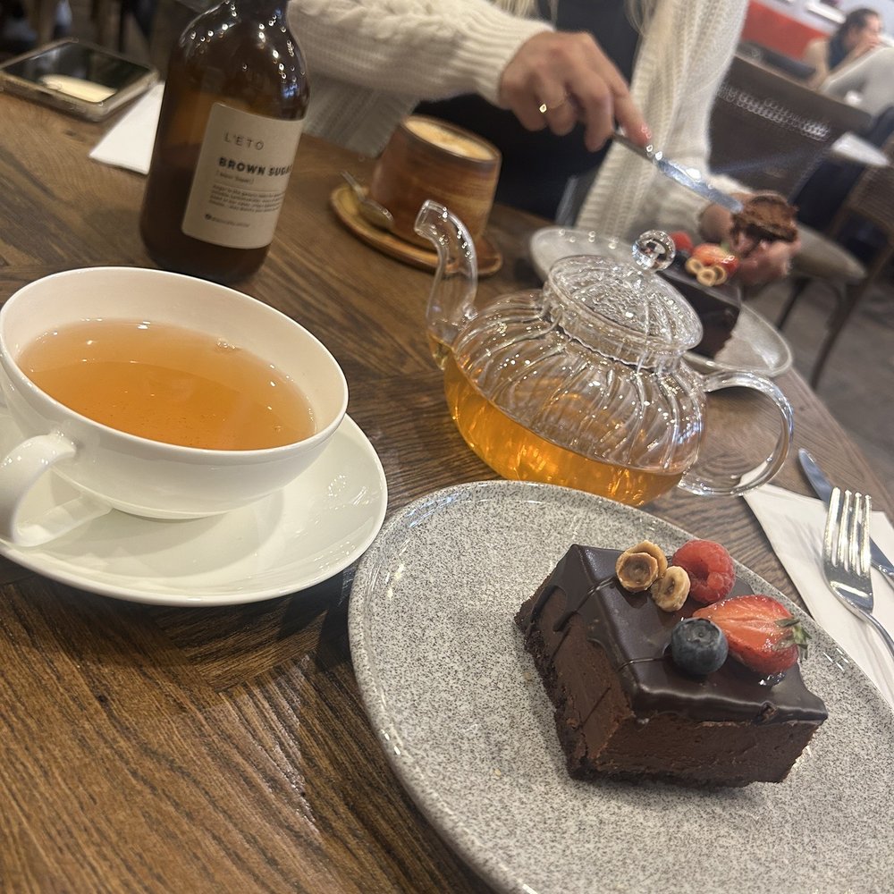 L'eto Caffe - My green tea,Grandmothers Cappuccino,  and our chocolate sweets. - Cafes Near Me - London, XGL