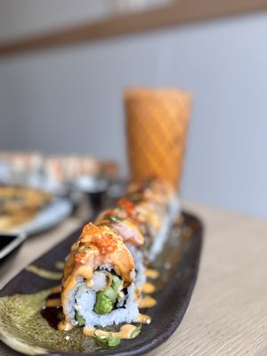 Lucky Trendy Sushi by null