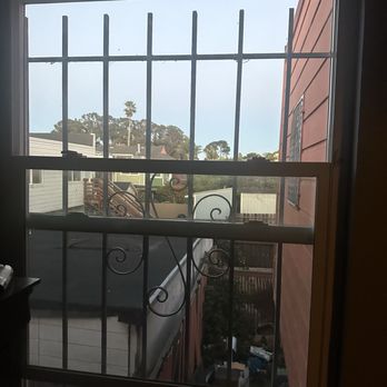 Safe Glass & Windows - Glass & Mirrors Near Me - Albany, California