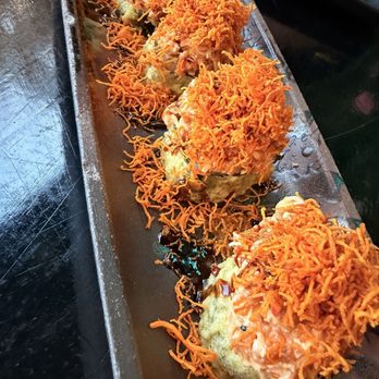 Kizuna Sushi Bistro - Sushi Bars Near Me - Glen Ellyn, Illinois Kizuna Sushi Bistro - Sushi Bars Near Me - Glen Ellyn, Illinois