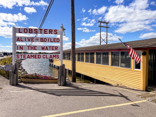 Brown's Lobster Pound by null