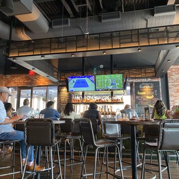 Eureka - Bar area - American Near Me - Santa Clara, California Eureka - Bar area - American Near Me - Santa Clara, California