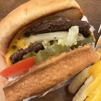 In-N-Out Burger - Double Double - Burgers Near Me - Valencia, California In-N-Out Burger - Double Double - Burgers Near Me - Valencia, California