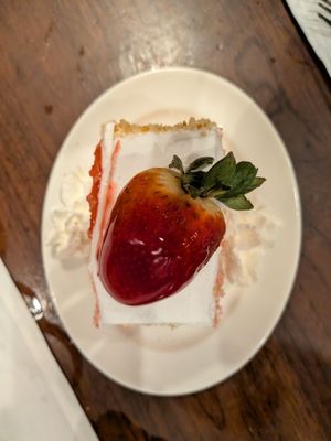 G & M Restaurant by null