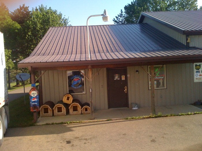 HAND FEED CO & BEVERAGE DRIVETHRU Updated June 2024 3649 Olde Falls Rd, Zanesville, Ohio