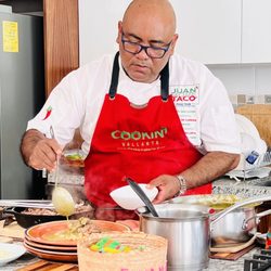 Cookin' Vallarta - Plating pork