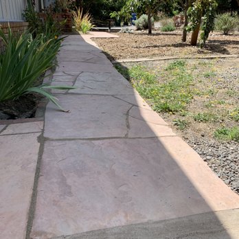 Saldana Masonry - Flagstone sidewalks - General Contractors Near Me - Santa Rosa, California Saldana Masonry - Flagstone sidewalks - General Contractors Near Me - Santa Rosa, California