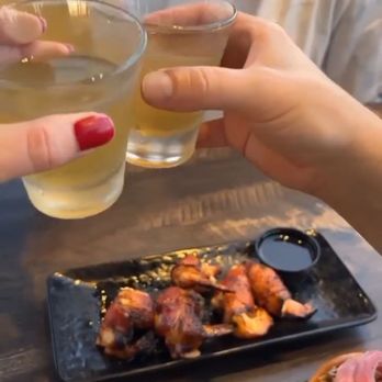 Avanu - Cheers to a New Year and new spot! - Diners Near Me - New Smyrna Beach, Florida