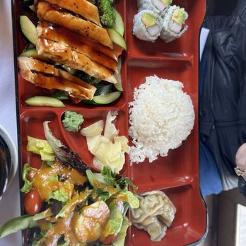 Tengda Asian Bistro - Chicken Teriyaki Lunch Box - Sushi Bars Near Me - Greenwich, Connecticut