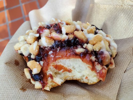 Krispy Kreme by null