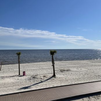 The Reef - The beach view from the deck seating - Seafood Near Me - Biloxi, Mississippi
