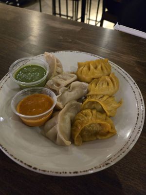Momo Dosa by null