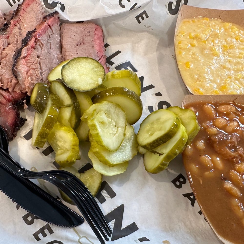 Killen's Barbecue - One meat plate - Barbeque Near Me - Shenandoah, Texas Killen's Barbecue - One meat plate - Barbeque Near Me - Shenandoah, Texas