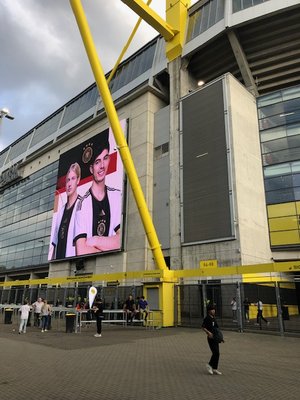 Signal Iduna Park by null