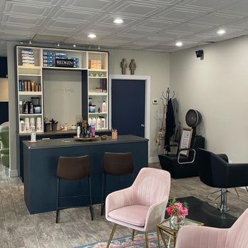 Southern Roots Salon - Hair Salons Near Me - Fort Mill, South Carolina Southern Roots Salon - Hair Salons Near Me - Fort Mill, South Carolina