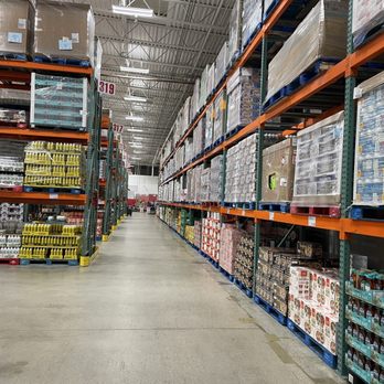 Costco - Clean and organized - Wholesalers Near Me - Davie, Florida