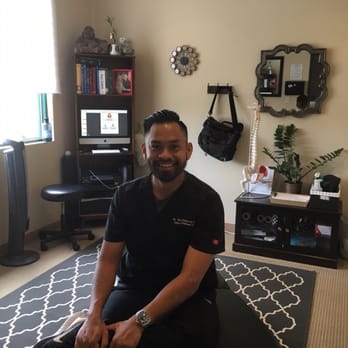 Delacruz Chiropractic - My favorite chiropractor, Dr. D!! - Chiropractors Near Me - Reno, Nevada Delacruz Chiropractic - My favorite chiropractor, Dr. D!! - Chiropractors Near Me - Reno, Nevada
