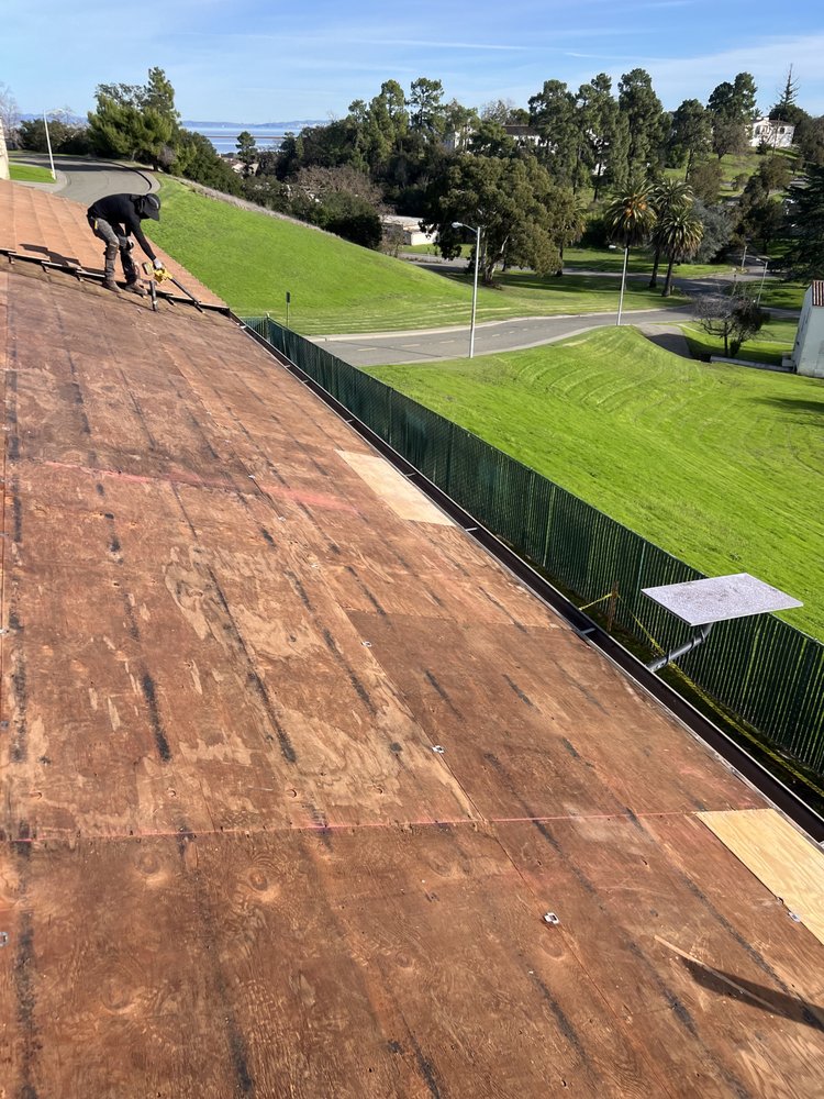 Slide of King roofing company