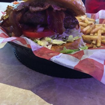 Bubba's 33 - American Near Me - Waco, Texas