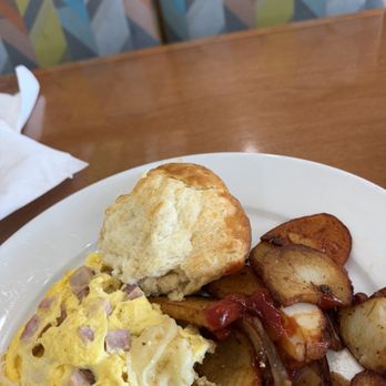 Peach Valley Cafe - Cafes Near Me - Kissimmee, Florida