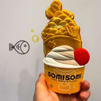 Somisomi - Milk & Cookies and Cream - Ice Cream & Frozen Yogurt Near Me - Irvine, California Somisomi - Milk & Cookies and Cream - Ice Cream & Frozen Yogurt Near Me - Irvine, California