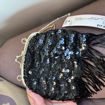 Trove - Small beaded purse good condition - Women's Clothing Near Me - Los Angeles, California