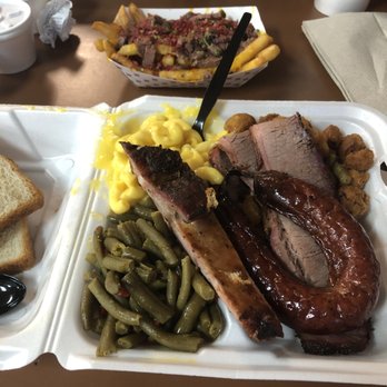 Lockhart Chisholm Trail BBQ - Barbeque Near Me - Lockhart, Texas