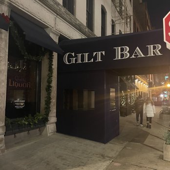 Gilt Bar - Outside of restaurant - New American Near Me - Chicago, Illinois