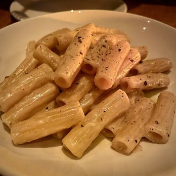 Etra - Rigatoni - Italian Near Me - Los Angeles, California Etra - Rigatoni - Italian Near Me - Los Angeles, California