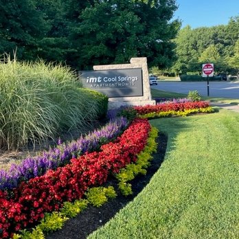 IMT Cool Springs - Entrance is always clean and put together - Apartments Near Me - Franklin, Tennessee IMT Cool Springs - Entrance is always clean and put together - Apartments Near Me - Franklin, Tennessee