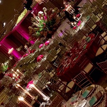 White House Design Studio - Dinner for 800 - Florists Near Me - Phoenix, Arizona White House Design Studio - Dinner for 800 - Florists Near Me - Phoenix, Arizona