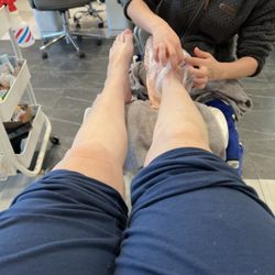 Waco Nail Spa - Getting pampered magical pedicure