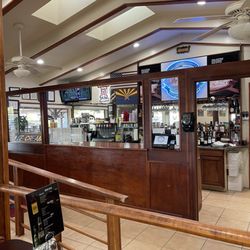 Demarcos Pizzeria - Front entrance