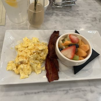 Easy Like Sunday - Bit of Everything - Breakfast & Brunch Near Me - Baltimore, Maryland